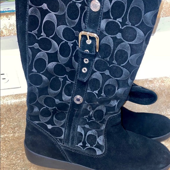 Size 11 black suede coach boots
